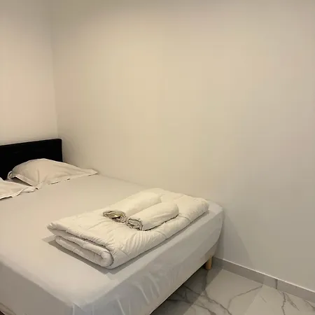 Cap Esterel Vue Et Climatise * Saint-Raphaël