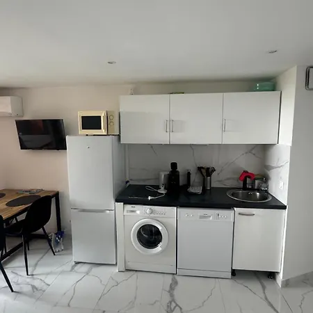 Cap Esterel Vue Et Climatise 公寓 Saint-Raphaël