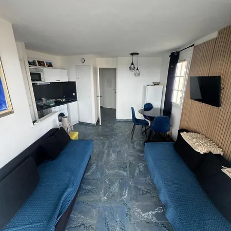 Cap Esterel Vue Et Climatise *